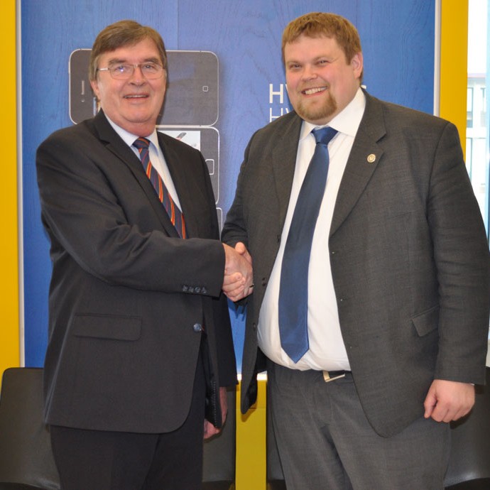 Skagfirðingur bankastjóri á Hellu