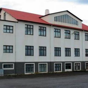 Skrifar sögu Kvennaskólans á Blönduósi