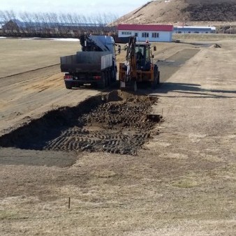 Endurbætur á íþróttavelli fyrir Landsmót UMFÍ 50+