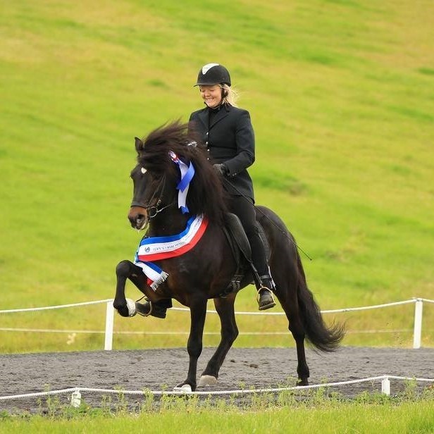 Mette á leið á HM