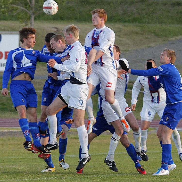 Kappar KF kveðnir í kútinn