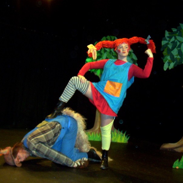 Allt í plati - þrjár sýningar eftir