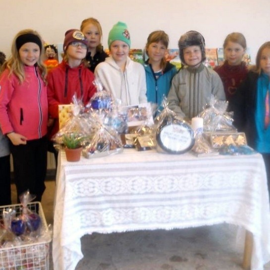 Söfnuðu fyrir iPad handa bekkjarsystur