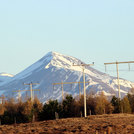 Vg og óháð leggja áherslu á að loftlínur verði aðeins notaðar þar sem ekki er mögulegt að leggja jarðstrengi