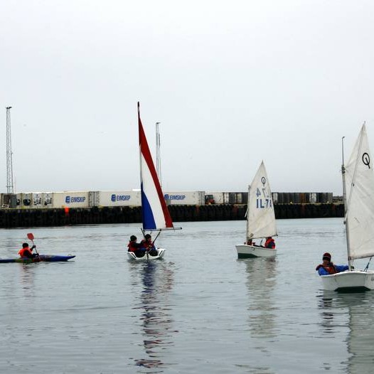 Lokamót í kænusiglingum