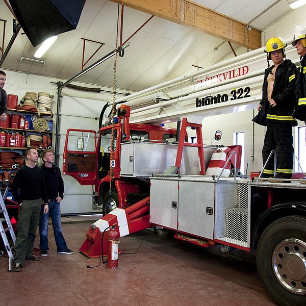 Slökkviliðið flytur út fyrir verslun