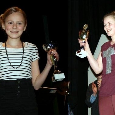 Dagrún Sól og Hrafnhildur Kristín sigruðu í söngvarakeppninni