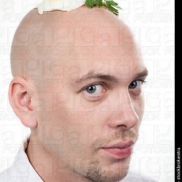 Tókst að spæla egg á heitu höfðinu – læknir  telur að brögð séu í tafli