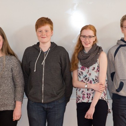 Elín Ósk sigraði Stærðfræðikeppnina 2015