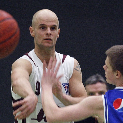 Stólarnir sukku í Síkinu