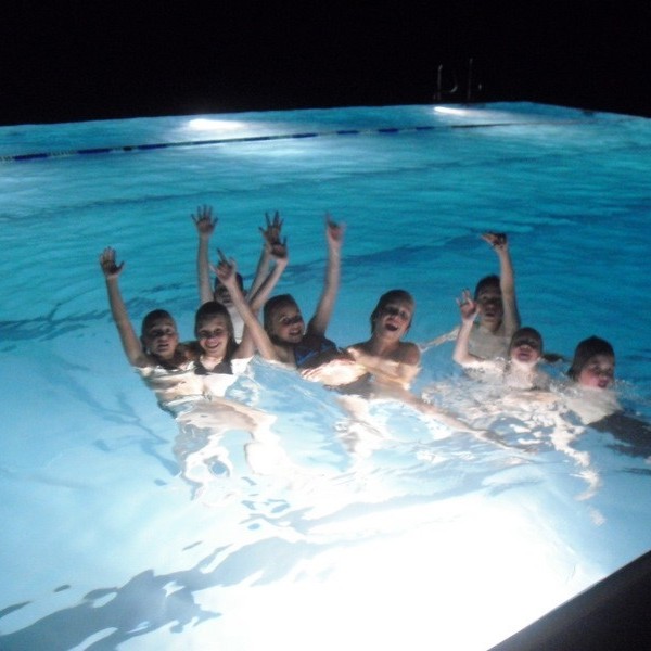 Sundlaugin á Hofsósi lokuð á morgun