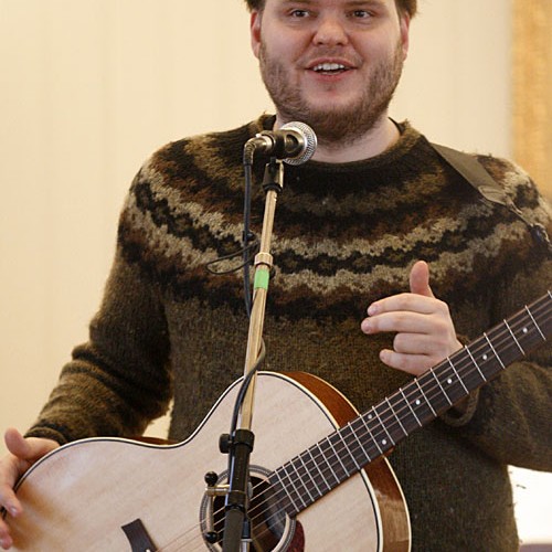 Svavar Knútur fór á kostum í kirkjunni