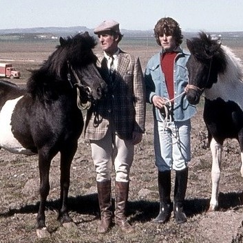 Sveinn Guðmundsson látinn