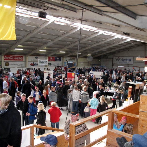 Fjöldi fólks sótti Sveitasælu