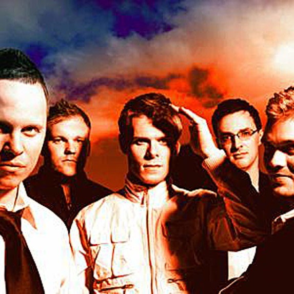 Í svörtum fötum á Húnavöku