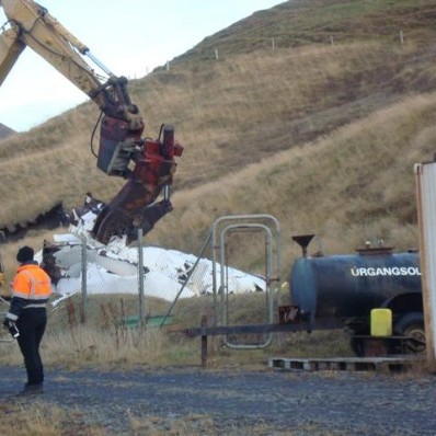 Olíutankar fjarlægðir af hafnarsvæðinu á Blönduósi