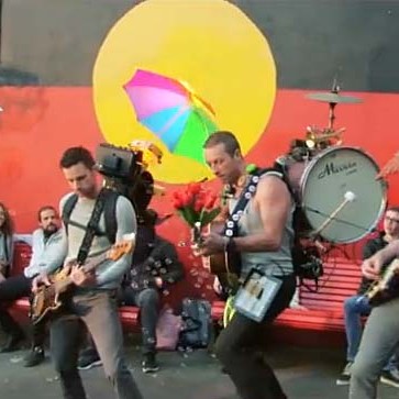 A SKY FULL OF STARS / Coldplay