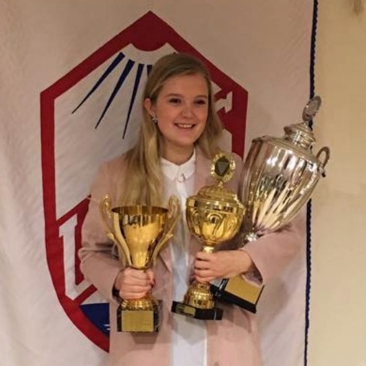 Þóranna Ósk Sigurjónsdóttir frjálsíþróttakona er Íþróttamaður Skagafjarðar 2015. Ljósm./UMSS.