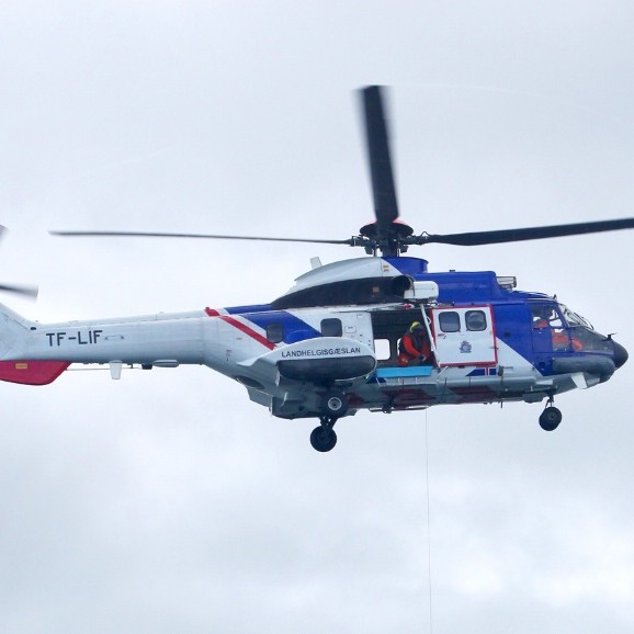 Vélsleðaslys í Unadal