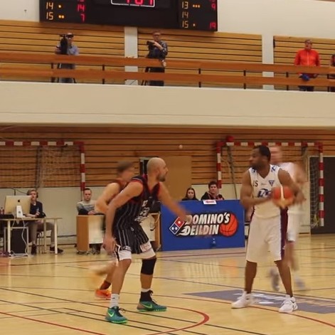 Skjáskot úr leik Tindastóls og Hattar í Síkinu. Ljósm./Kristófer Skúli