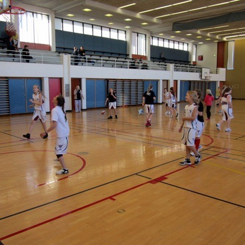 Unga fólkið stóð í ströngu um helgina í körfuboltanum