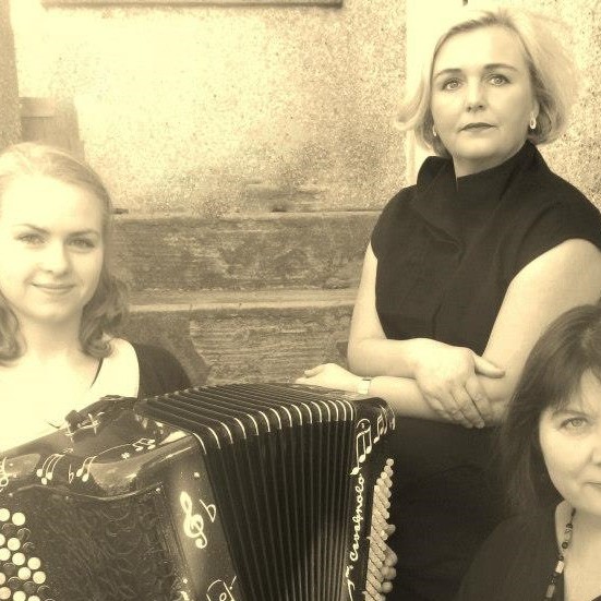 Trio Kalinka í Hóladómkirkju