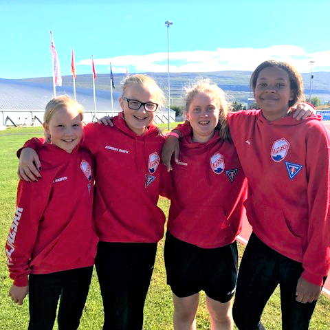 Tanja, Rebekka, Stefanía og Andrea sem allar unnu til verðlauna. Mynd: Tindastóll.is.