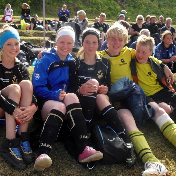 Knattspyrnuþjálfari óskast á Tangann