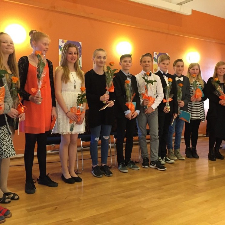 Þátttakendur í Stóru upplestrarkeppninni í Skagafirði 2016. Mynd: Herdís Sæmundardóttir.