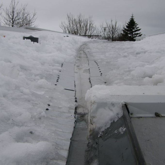 Stórskaðlegar umhleypingar