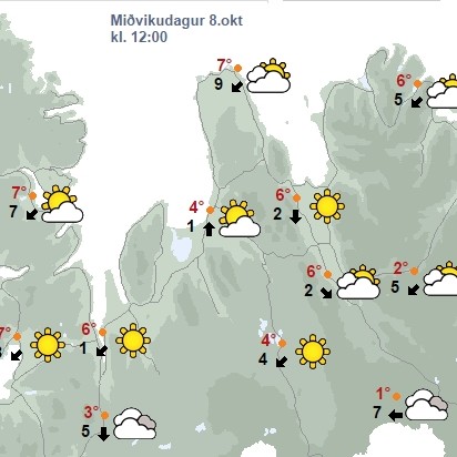 Skýjað og súld við ströndina