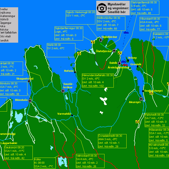 Hvessir og spáð snjókomu í kvöld