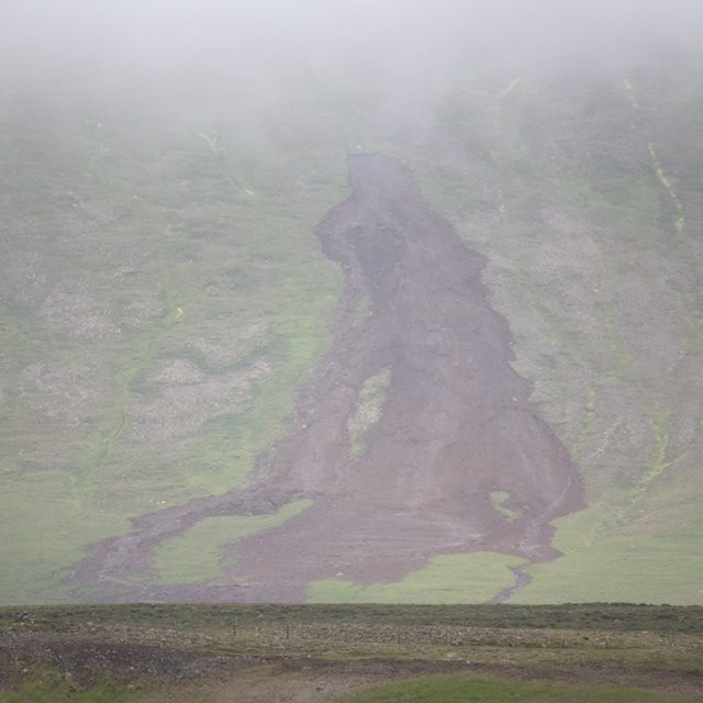 Um 200 metra breið aurskriða í Víðidal