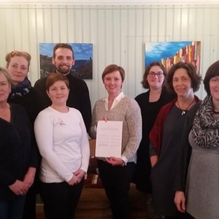 Frá undirritun viljayfirlýsingarinnar. Mynd: skagstrond.is.