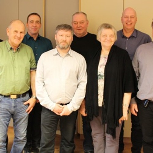 Við undirritun hins sögulega samnings. Mynd: samstada.is