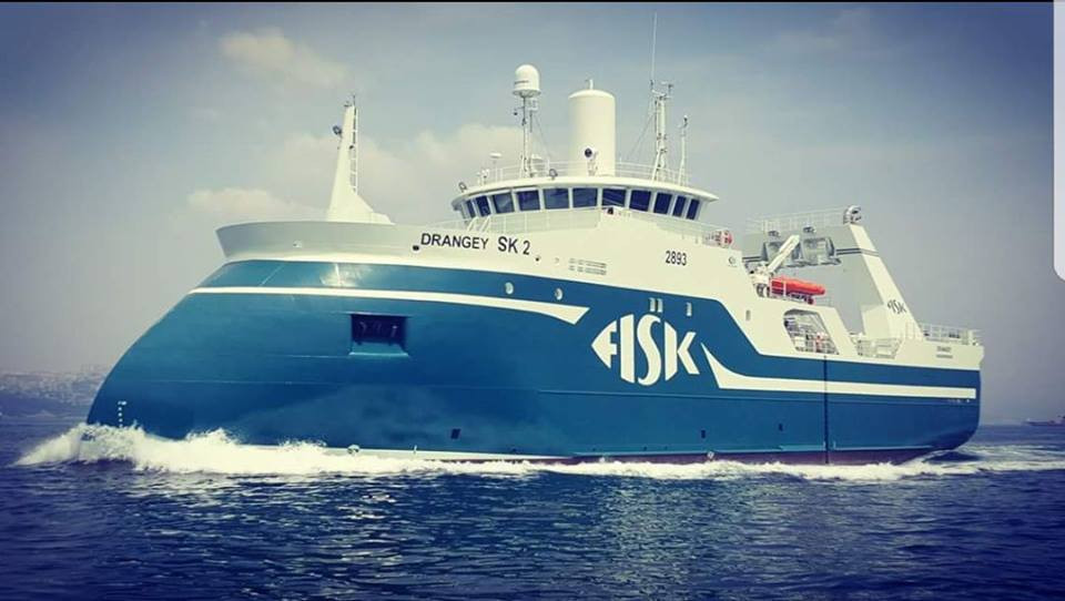 Drangeyjan er með nýstárlegt skrokklag og stórt og áberandi perustefni sem á að tryggja betri siglingareiginleika, meiri stöðugleika og aukna hagkvæmi. Mynd: Fisk.is