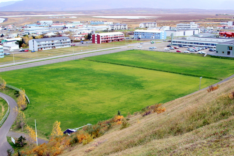 Miðsvæðið svokallaða er ætlað undir gervigrasvöll.