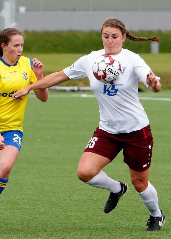 Murielle Tiernan skoraði bæði mörk Tindastóls. MYND:ÓAB