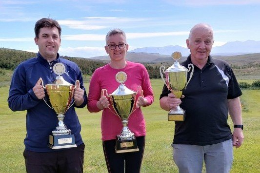 Sigurvegarar mótsins. Eyþór, Birna og Hafsteinn. Mynd: huni.is