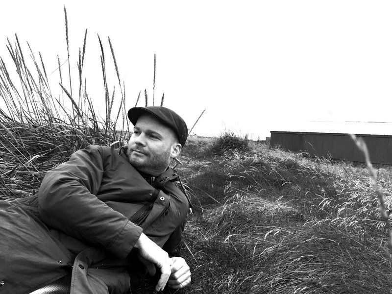 Grímur Hákonarson, leikstjóri Héraðsins er í aðalviðtali Feykis þessa vikuna. Hann fer yfir tilurð myndarinnar, líkindi kaupfélaganna í Skagafirði og Erpsfirði og fleira. Mynd aðsend.