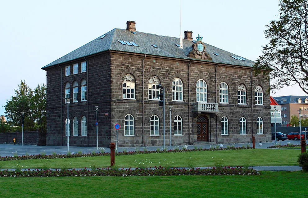 Alþingishúsið okkar fallega.  MYND: PF