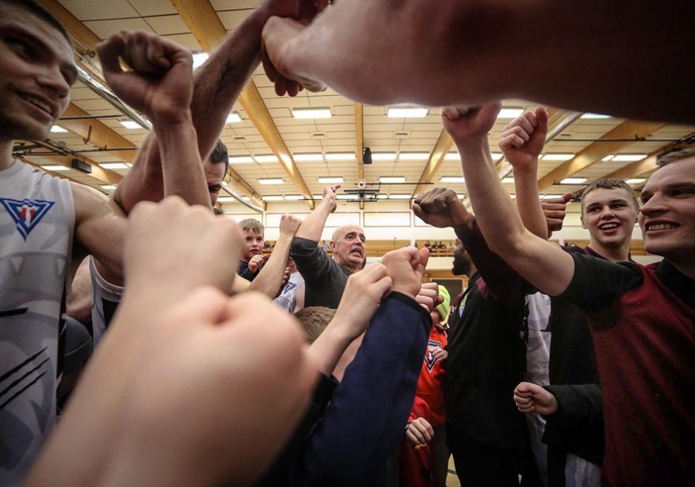 Áfram Tindastóll! MYND: HJALTI ÁRNA