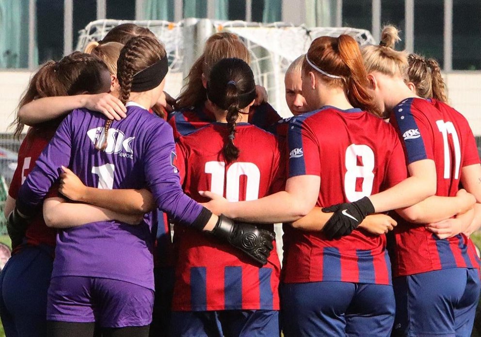 Stólastúlkur. MYND: ÓAB