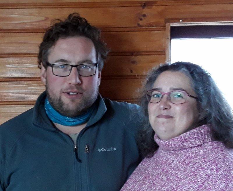 Matgæðingarnir Sigurður og Olivia Weaving. Aðsend mynd.