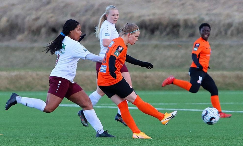 Dom átti ágætan leik með liði Tindastóls. MYND: ÓAB