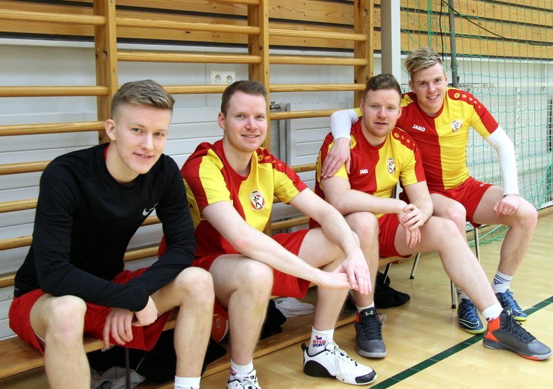 Glaðbeittir körfuboltasnillingar á Jólamóti 2018. Mynd: PF