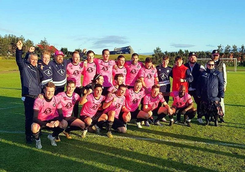 Lið Kormáks/Hvatar að sigurleik loknum í haust. MYND: LEE ANN