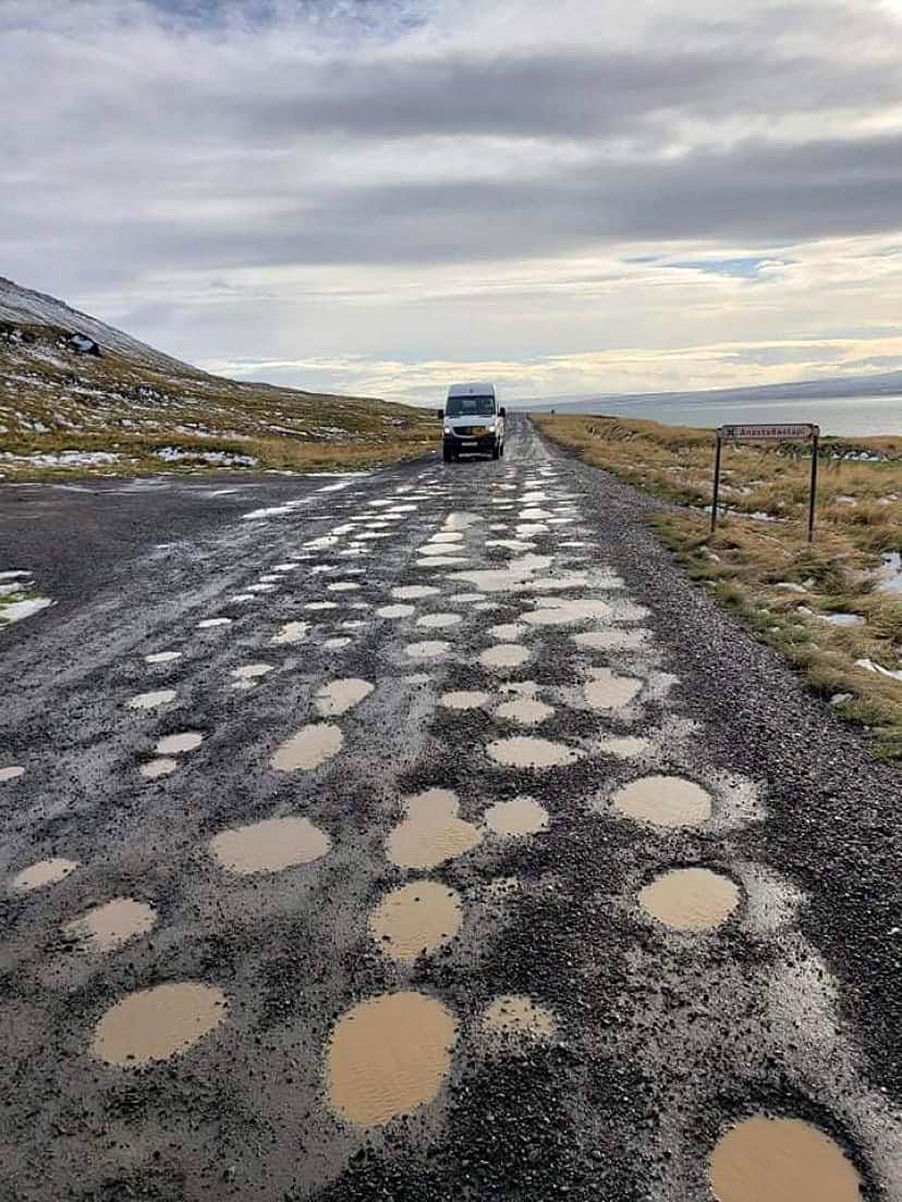 Vatnsnesvegur. MYND AF VEF HÚNAÞING VESTRA