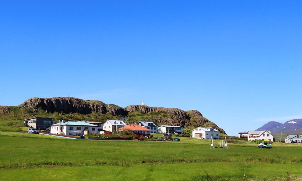 Spákonufellshöfði í bakgrunni. MYND: ÓAB