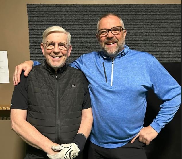 Reynir og Róbert kátir með sigurinn. MYND: GSS